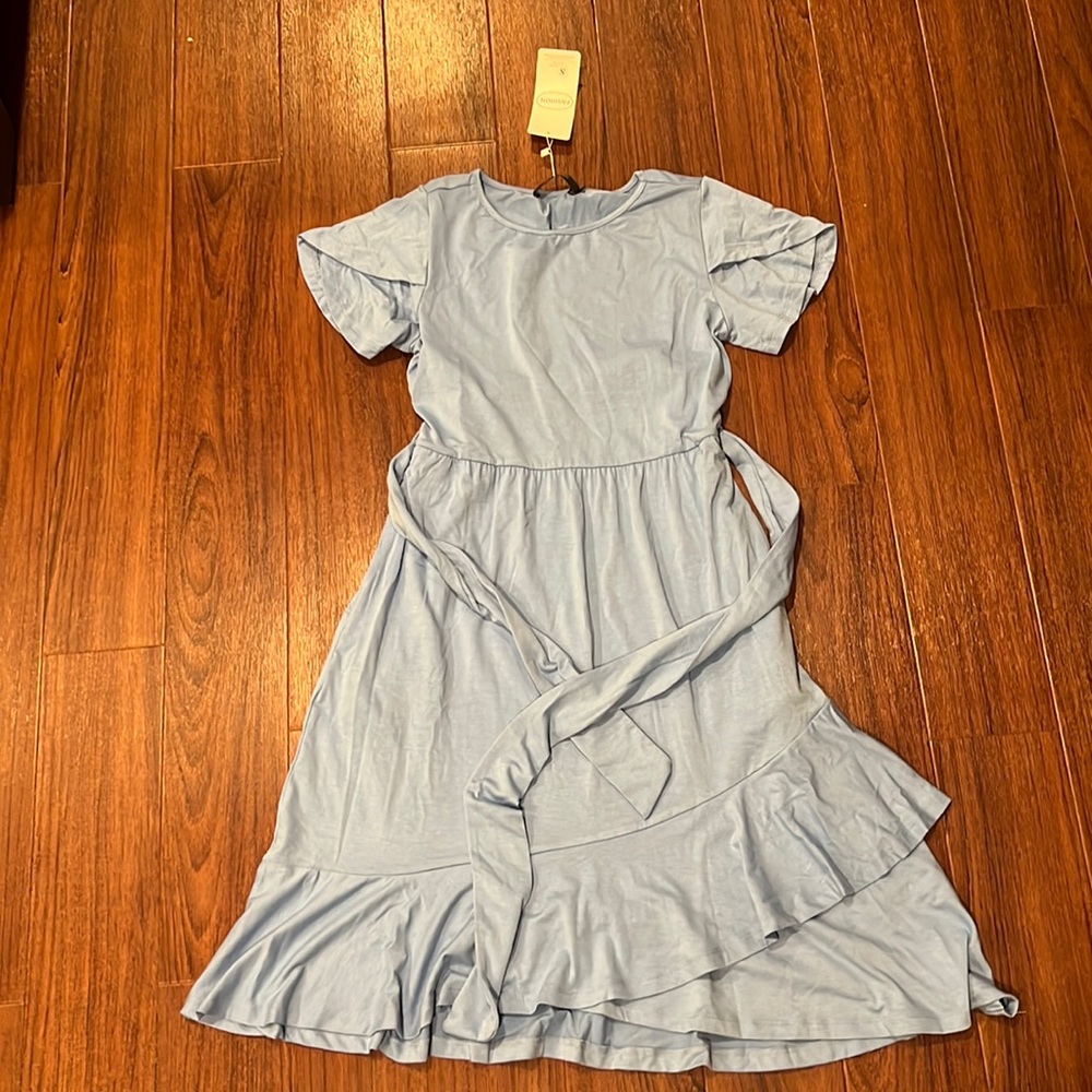 Size small ruffle dress